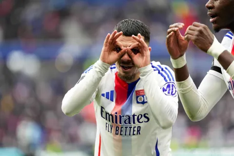 L’OL repousse 3 concurrents potentiels de Georges Mikautadze