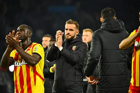 Mercato - Nice : Franck Haise veut relancer un défenseur de Lens