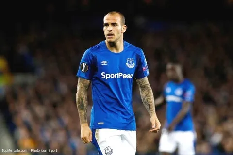 Nantes : une offre pour un attaquant d’Everton ?