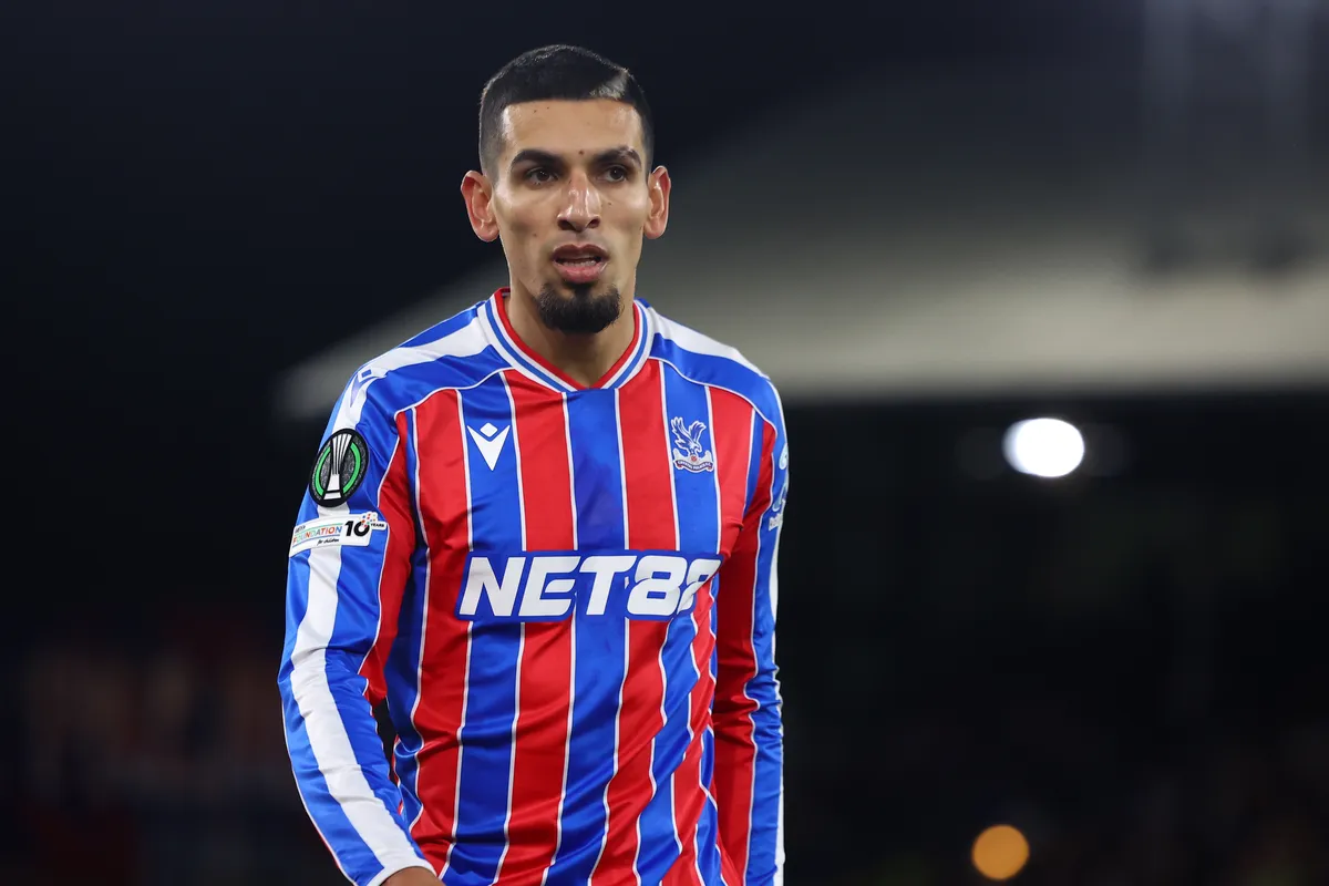 Daniel Muñoz , Crystal Palace
