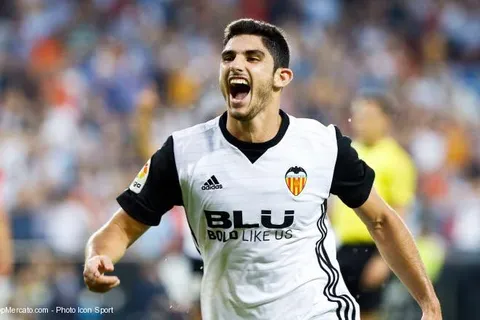 FC Valence : les pourparlers reprennent avec le PSG pour Guedes