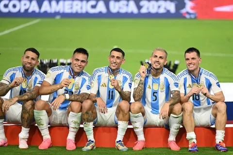 Vidéo polémique des Argentins, un ancien Parisien en rajoute une couche