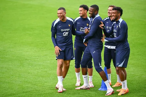 Equipe de France : deux Bleus vers la retraite internationale à 28 ans ?