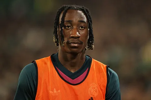Mercato Real Madrid : aucune titularisation, 83 minutes disputées… Faut-il s’inquiéter pour la recrue phare Yan Diomandé ?