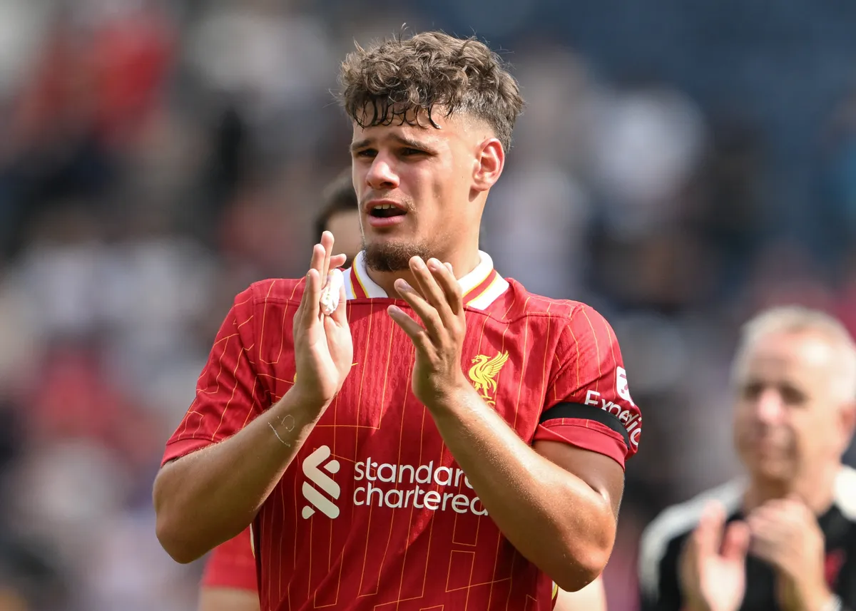 Milos Kerkez, Liverpool