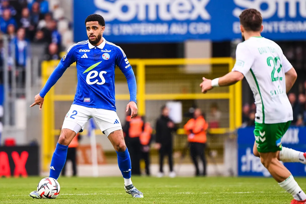 Andrew Omobamidele RCSA Strasbourg