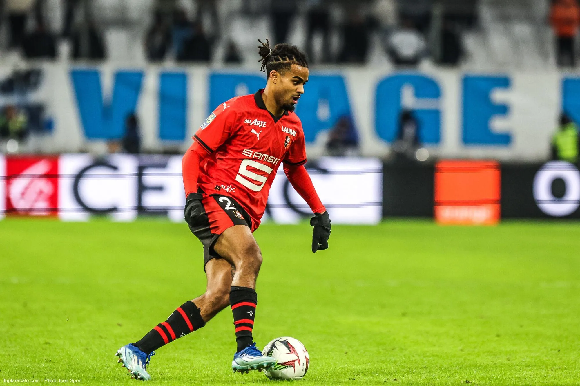Après avoir été envoyé à l’OM et à Galatasaray, quel club Lorenz Assignon a-t-il finalement rejoint en prêt le dernier jour du mercato d’hiver ?