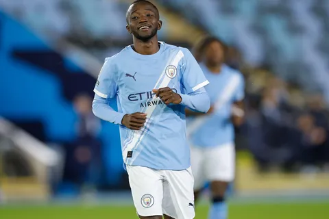 Mercato Manchester City : 1 club de L1 et 1 formation de L2 se livrent bataille pour l’ancien espoir du PSG Mahamadou Sangaré