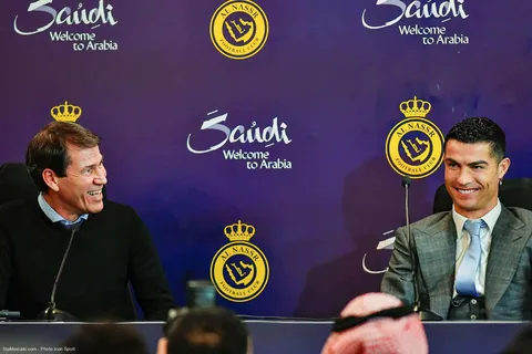 Officiel Mercato - Ronaldo a bien eu la peau de Rudi Garcia !