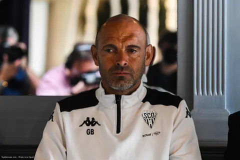 Angers : la mise au point de Baticle sur les tensions internes