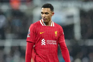 Mercato Liverpool : le successeur d’Alexander-Arnold se fait toujours désirer… La perle rare trouvée en Serie A ?