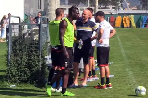 Nice, Favre : “J’espère que Balotelli n’est pas motivé que par la Coupe du monde”