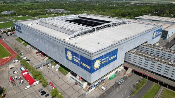 Stade Merkur, Spiel-Arena, Dusseldorf