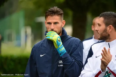 Mercato - OM : Longoria a tenté de recruter un gardien international français