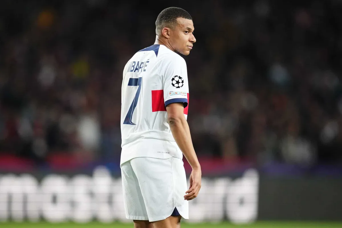 “Être agressif”, Can veut faire peur à Mbappé