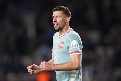 Mercato Barça : l’Atlético rechigne pour les 10 M€ de Lenglet, un autre cador européen débarque