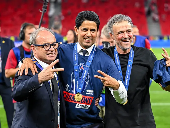 Mercato PSG : après Dembélé, Paris tente de prolonger un autre candidat au Ballon d’Or 2026