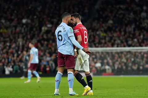 Douglas Luiz Bruno Fernandes Aston Villa Manchester United