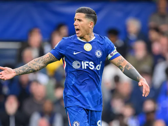 Chelsea : la baisse surprise des salaires entraîne tensions et frustration en plein mercato, Enzo Fernandez impacté