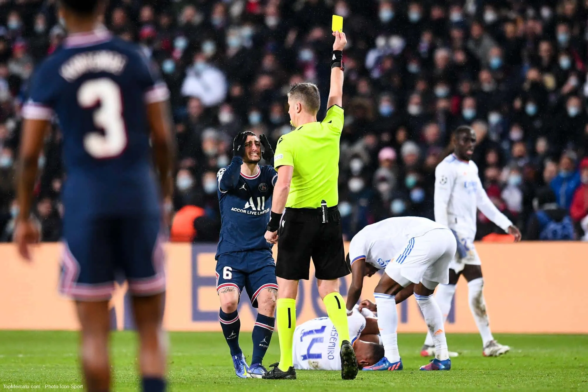 En 416 matchs officiels avec le PSG, combien de cartons jaunes Marco Verratti a-t-il reçu ?