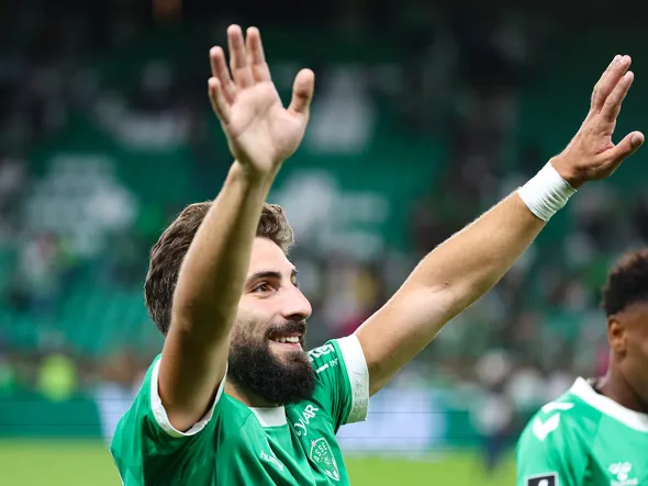 Mercato – 4 clubs prêts à lâcher 10-15 M€ pour Davitashvili… L’ASSE intransigeante jusqu’au bout
