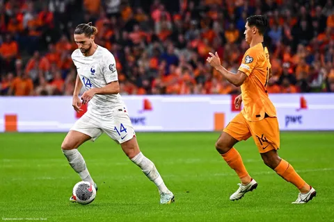Equipe de France, Rabiot : “On en fait des tonnes…”