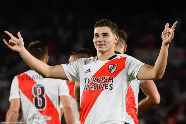 Officiel Mercato - Manchester City : Julian Alvarez signe et lâche ses premiers mots