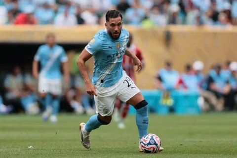 Manchester City : ce qu’il faut retenir de la première des recrues Cherki et Reijnders