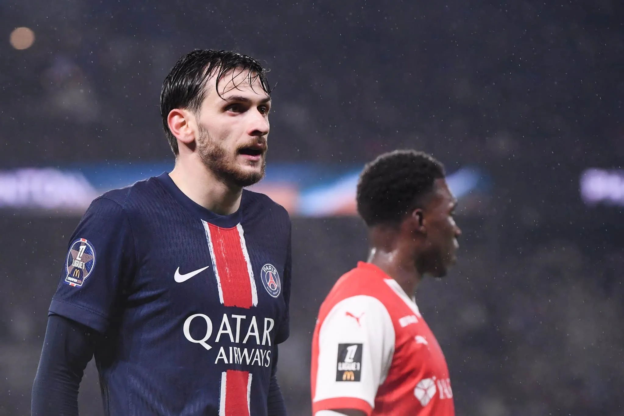 Quel numéro la recrue hivernale star du PSG, Khvicha Kvaratskhelia, porte-t-elle dans le club de la capitale française ?