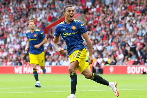 Premier League : Manchester United freiné à Southampton, les Spurs l’emportent contre les Wolves