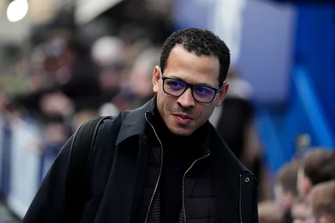 Chelsea : Liam Rosenior prêt à lancer un gardien surprise pour le match contre Hull City ?