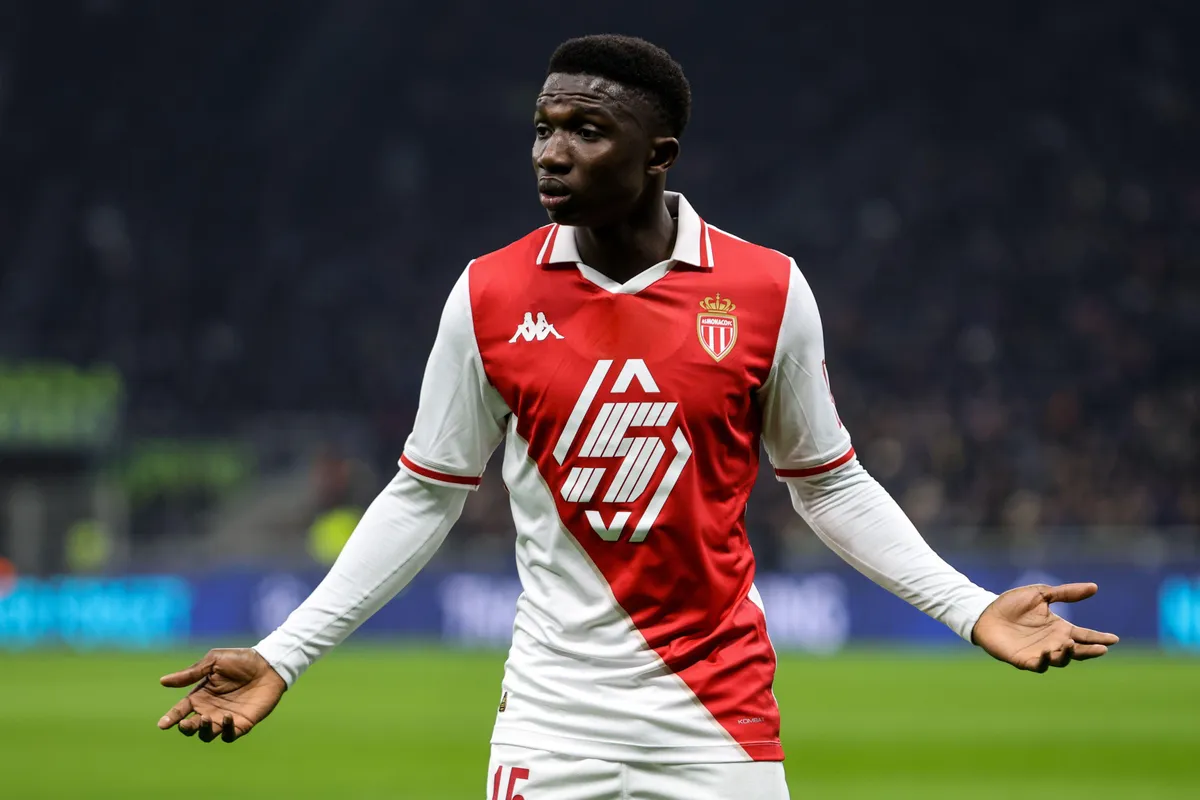 Mercato Monaco : une nouvelle place forte de Premier League entre en lice pour Lamine Camara