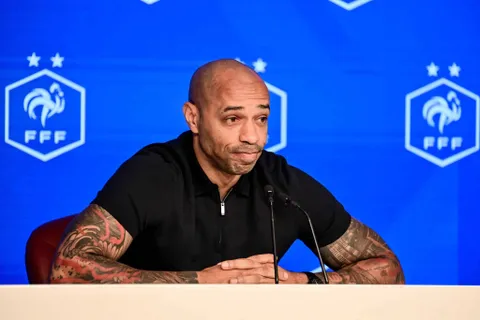 La réponse hallucinante de Henry sur Mbappé !