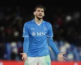 PSG : Kvicha Kvaratskhelia déjà taclé par Naples