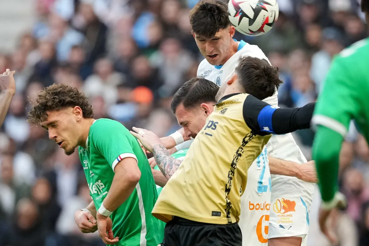 ASSE : 23 M€ jetés par les fenêtres, Kilmer Sports pointé du doigt après la déroute contre l’OM