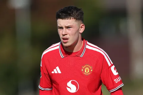 Manchester United : surclassé, Kai Rooney impressionne déjà… Pourra-t-il dépasser son père  ?