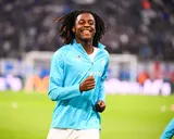OM – Newcastle : “c’est un joueur fort”, Darryl Bakola valide le test Roberto De Zerbi
