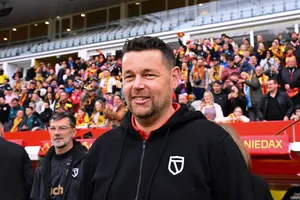 Mercato Lens : “Eux, leur nom revient souvent…”, Pierre Sage officialise une 1ère piste
