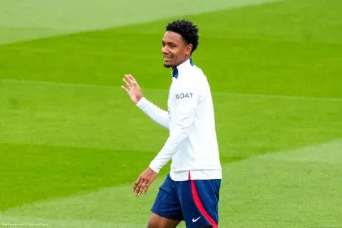 Officiel Mercato - PSG : Diallo, Kurzawa, Gueye… Une vague de départs sur le fil