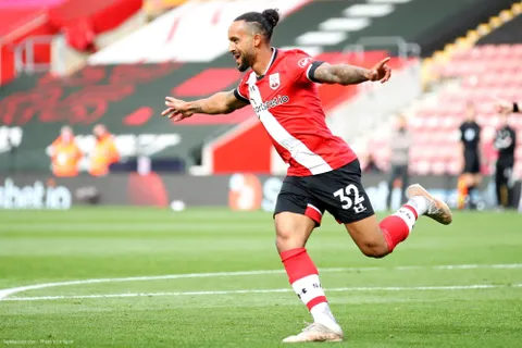 Officiel Mercato - Southampton : Walcott poursuit l’aventure