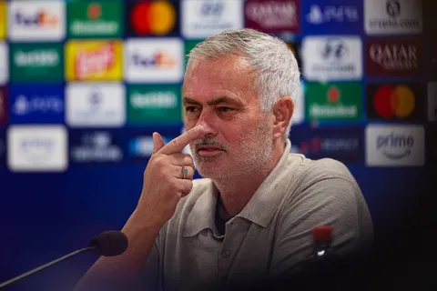 Real Madrid : Mourinho prend un risque et annonce la couleur pour le mercato d’hiver