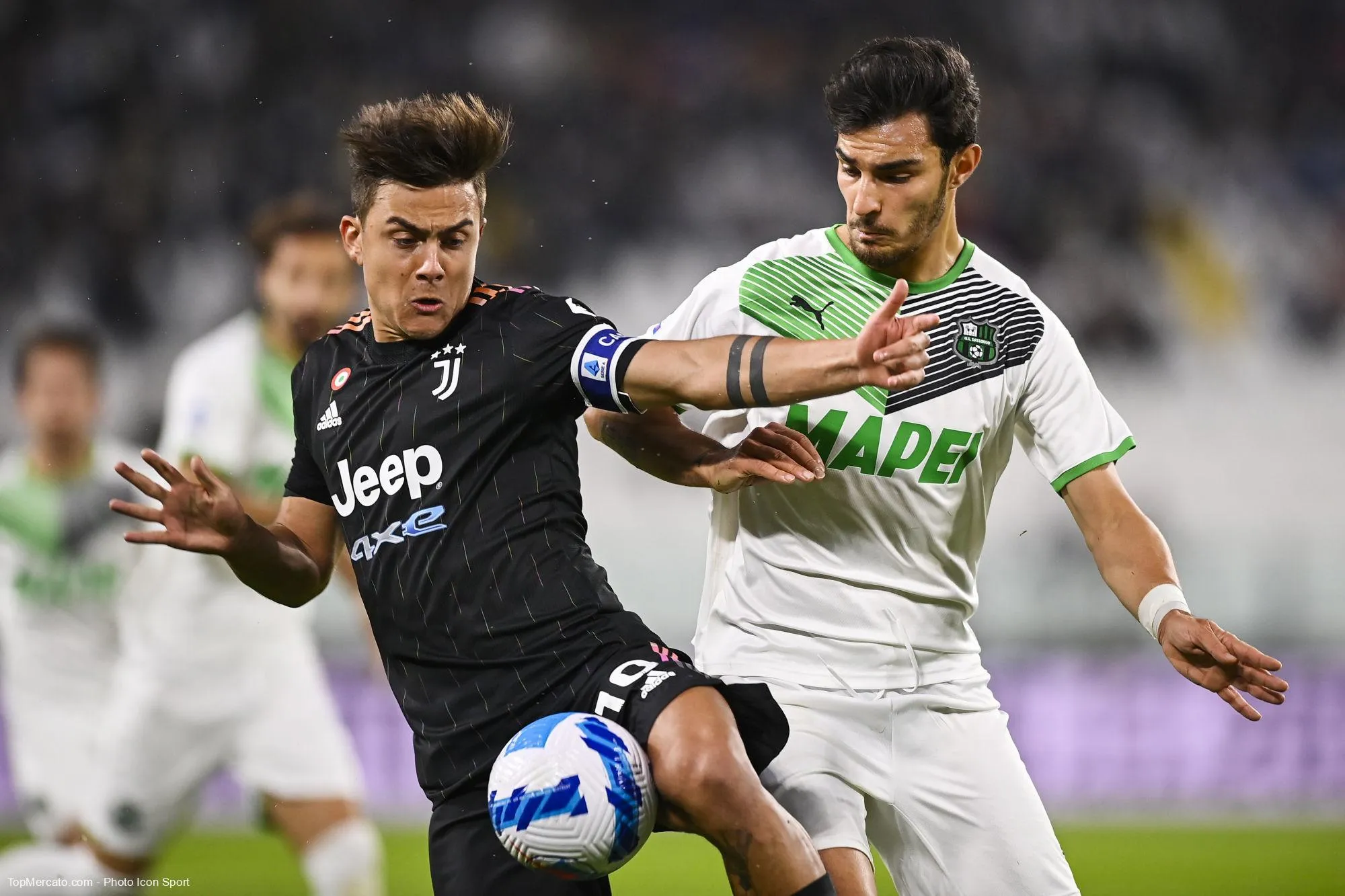 Paulo Dybala et Kaan Ayhan, match Juventus Turin-Sassuolo