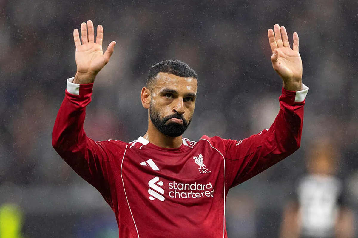 Liverpool : “c’est le remplaçant parfait de Salah”, le conseil mercato de la légende Michael Owen à son club de coeur