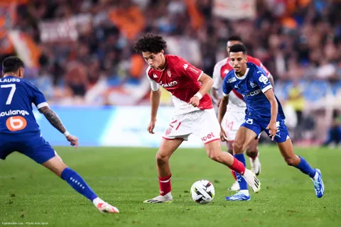 La classe d’Akliouche, un tir un but pour Pau Lopez… Les Tops-Flops de Monaco-OM