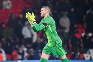 Mercato – 2 clubs de L1 débarquent pour Lucas Chevalier, le PSG fixe un prix abordable