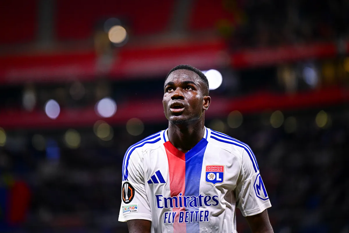 Ernest Nuamah OL Olympique Lyonnais