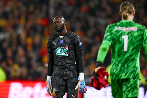Mercato - Lens : une mauvaise nouvelle tombe pour Hervé Koffi