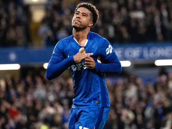 Mercato Chelsea : prix fixé pour le sacrifié Andrey Santos, Manchester United déjà prêt à bondir sur l’occasion