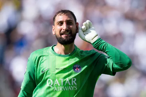 Mercato PSG : un transfert hors-normes en négociations pour Donnarumma ?