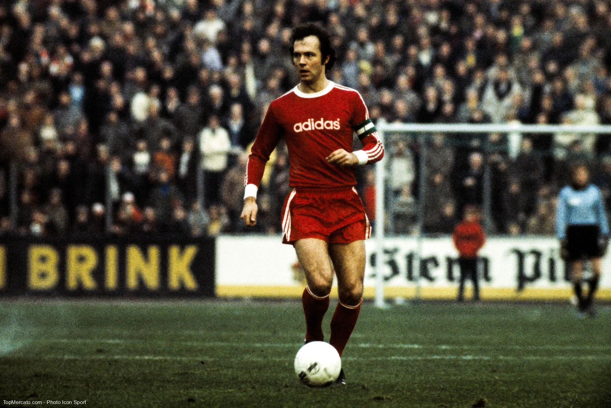 En quelles années Franz Beckenbauer a-t-il remporté ses deux Ballons d’or ?